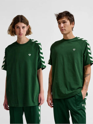 HUMMEL hmlARCHIVE LOOSE T-SHIRT S/S