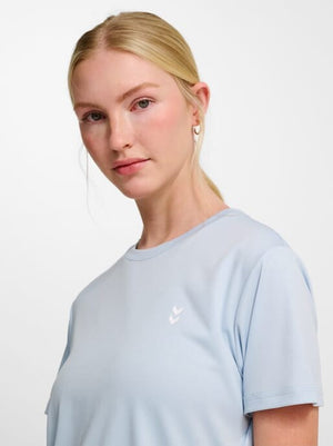 HUMMEL- hmlPULSE TRAINING W T-SHIRT S/S