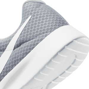 NIKE TANJUN