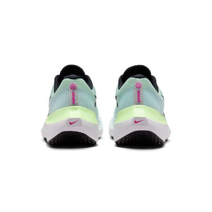 NIKE WMNS ZOOM FLY 5