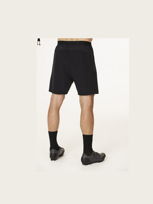 ENDURANCE MACQUIRE M 2-IN-1 STRETCH LOGO SHORTS