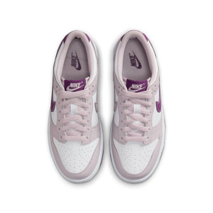 NIKE DUNK LOW BG