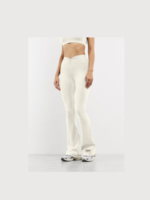 THE GIVING MOVEMENT SOFTSKIN FLARED FRONT SPLIT LEGGING- REGULAR