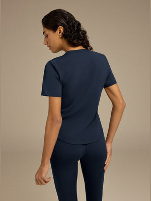 THE GIVING MOVEMENT WOMENS SOFTSKIN CURVED HEM T-SHIRT
