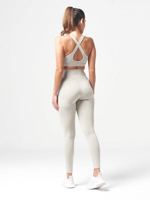 SQUATWOLF ESSENTIAL HIGH WAISTED LEGGINGS