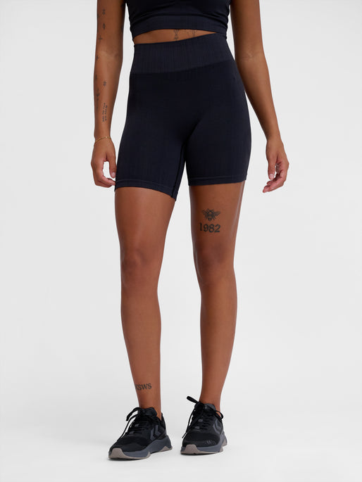 HUMMEL hmlMT DEFINE SEAML SCRUNCH SHORTS