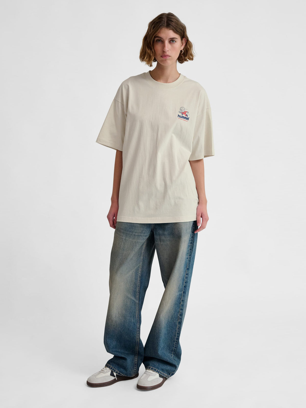 HUMMEL hmlLOOSE T-SHIRT S/S HEADBALL