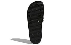 ADIDAS ADILETTE