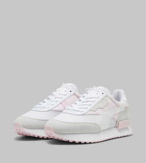 PUMA FUTURE RIDER QUEEN OF <3S WNS