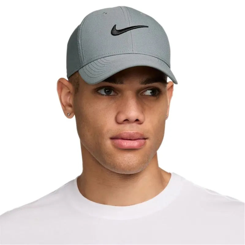 NIKE U NK DF CLUB CAP S CB P