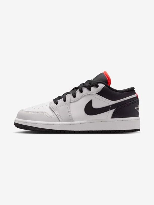 NIKE AIR JORDAN 1 LOW BG