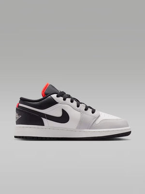 NIKE AIR JORDAN 1 LOW BG