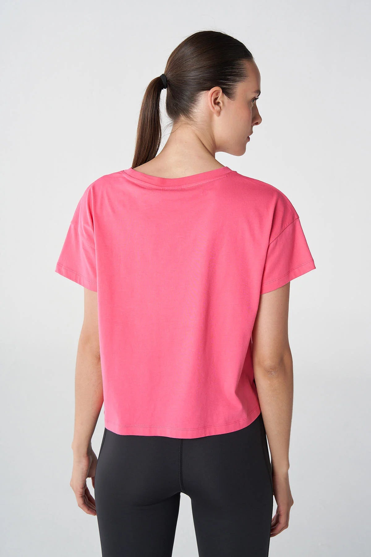 HUMMEL HMLSANDRA CROP T-SHIRT S/S