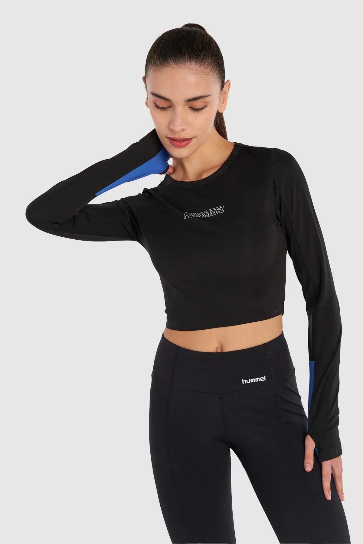 HUMMEL- HMLVENTURA CROP TOP