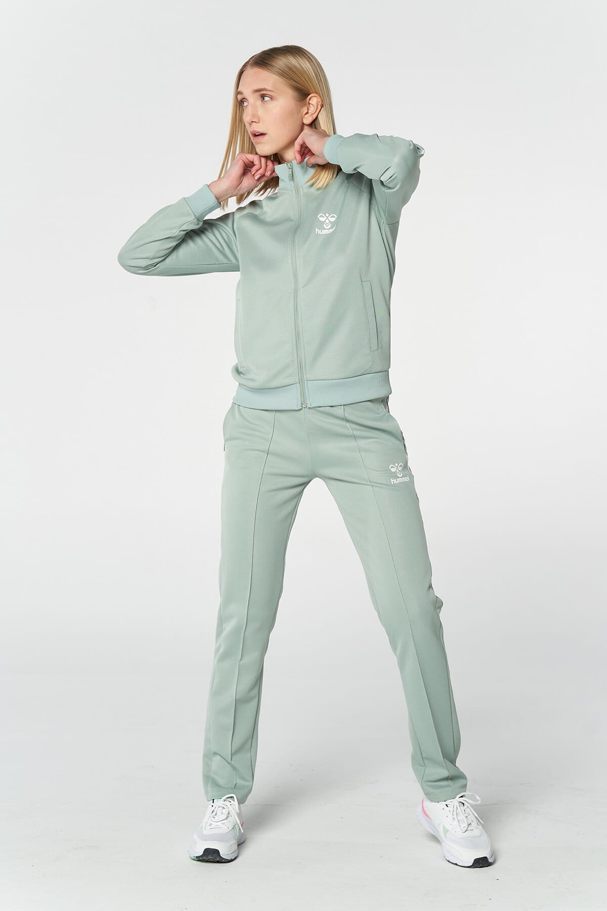 HUMMEL HMLGENESIS ZIP JACKET