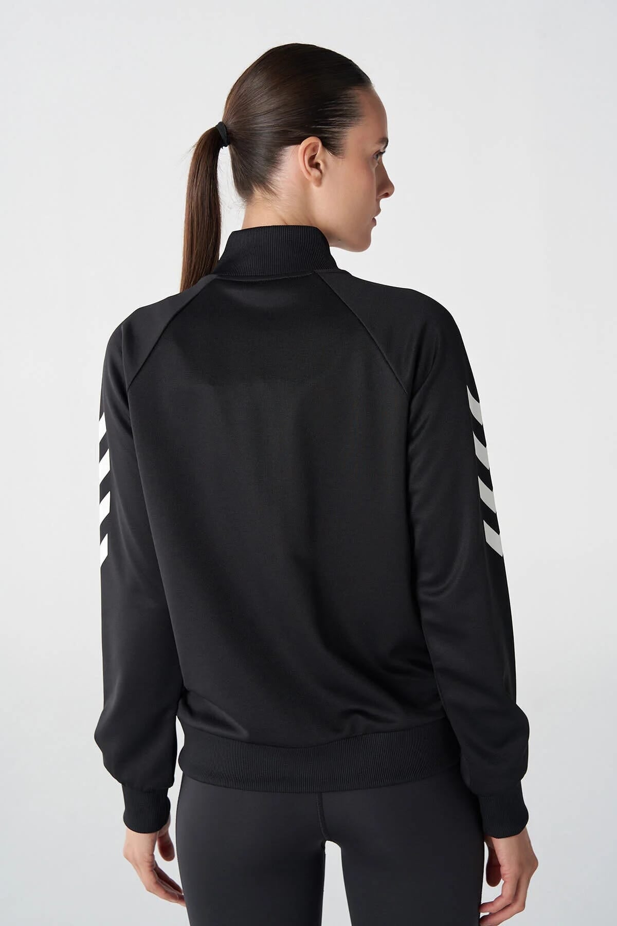 HUMMEL- HMLGENESA ZIP JACKET