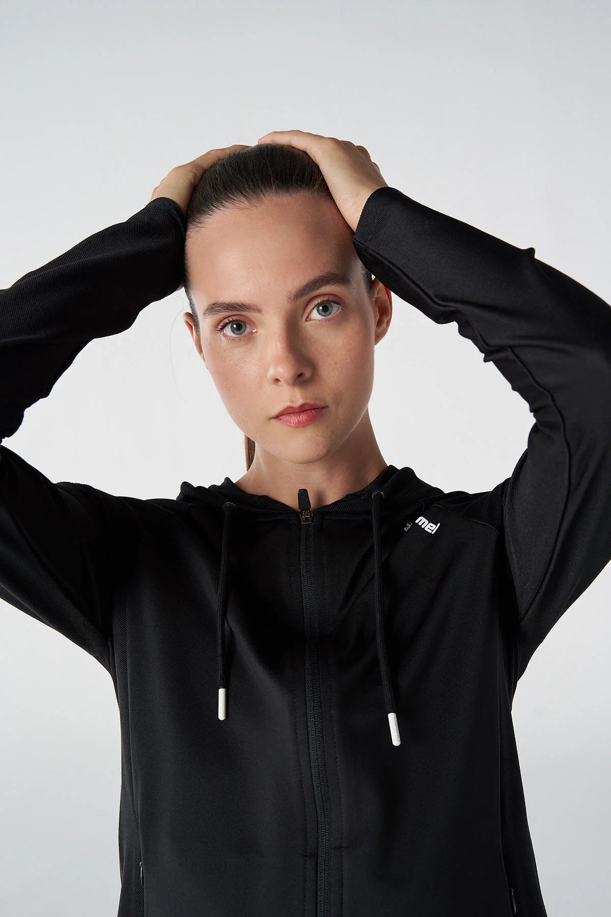 HUMMEL HMLLARA ZIP HOODIE