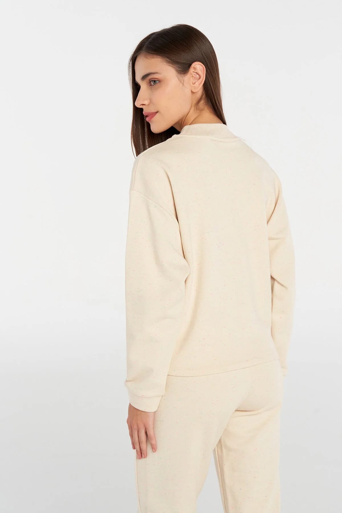 HUMMEL- HMLELIS SWEATSHIRT