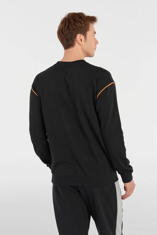 HUMMEL- HMLKENDRICK SWEATSHIRT