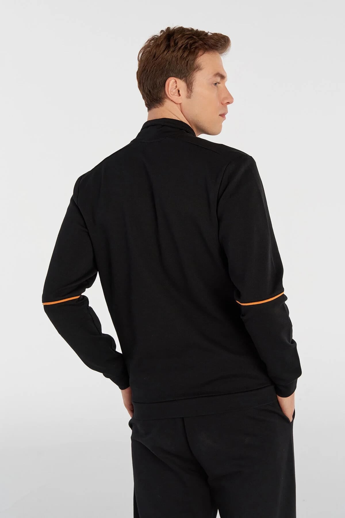 HUMMEL- HMLPHILIP ZIP JACKET