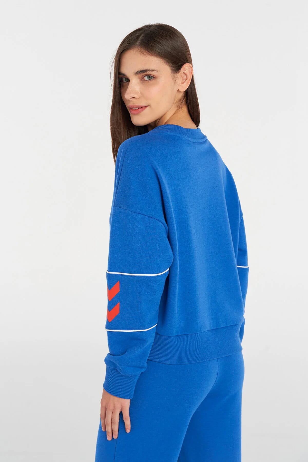 HUMMEL- HMLWENDY SWEATSHIRT