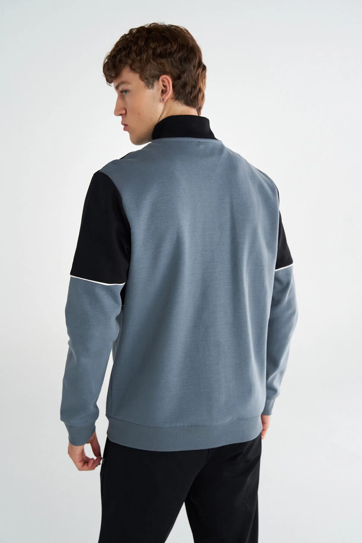 HUMMEL- HMLJOHN ZIP JACKET