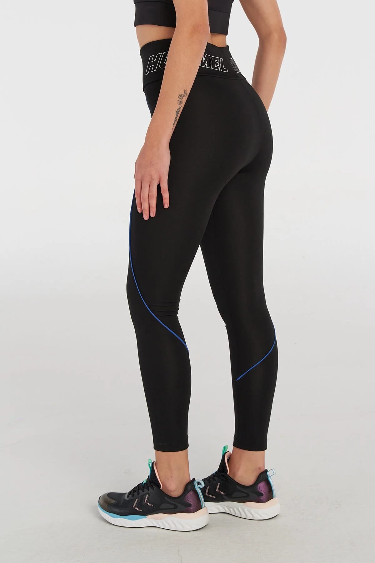 HUMMEL- HMLVENTURA TIGHTS