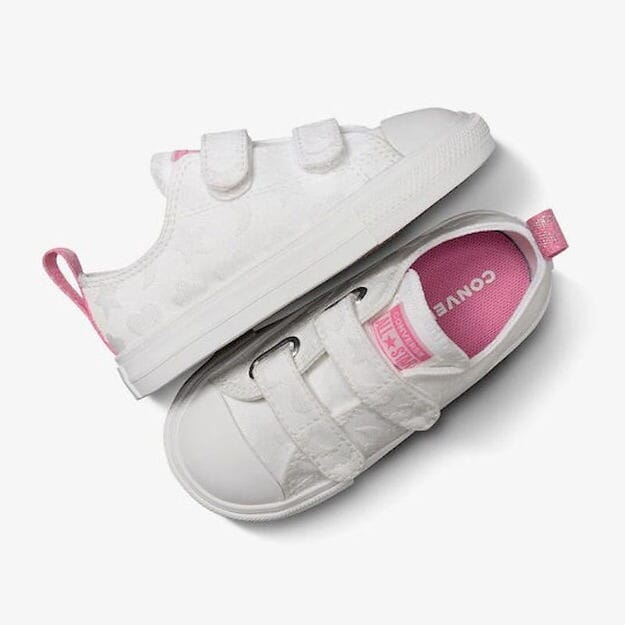CONVERSE CHUCK TAYLOR ALL STAR 2V