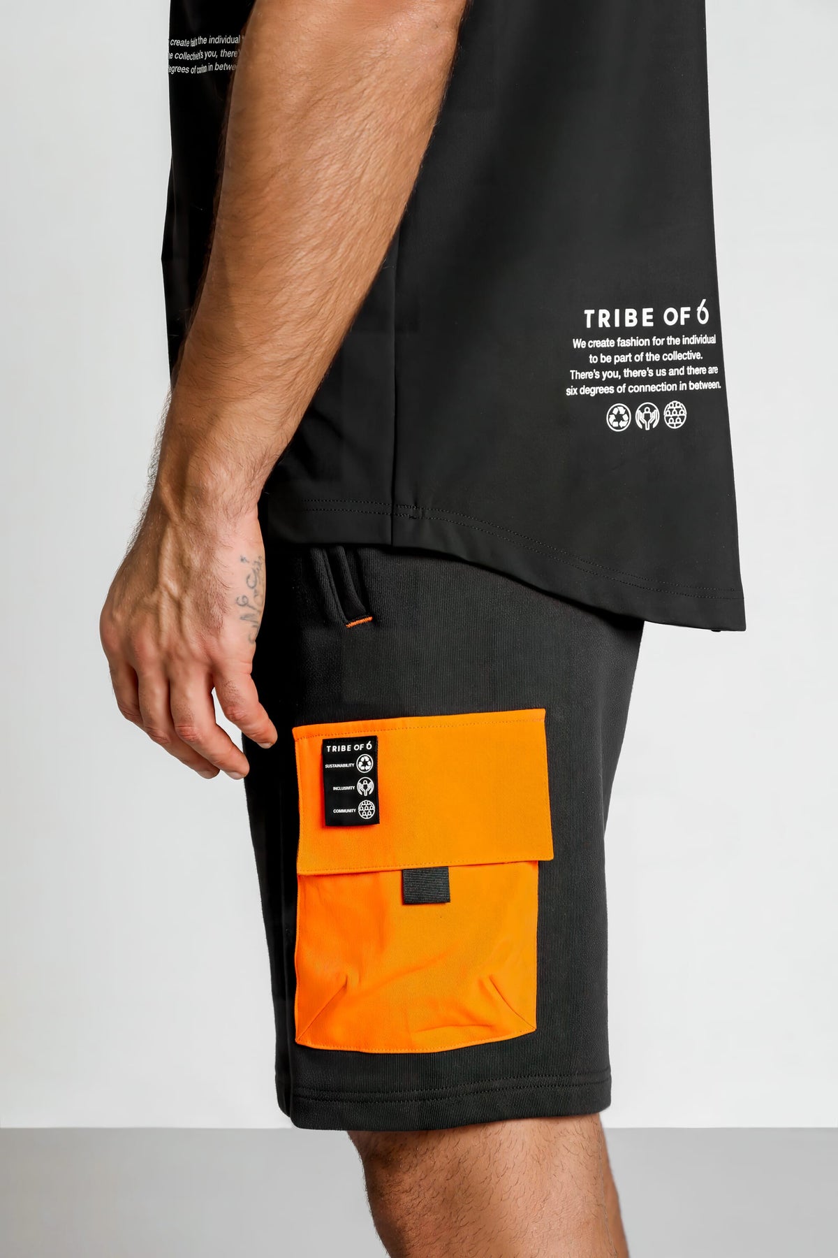 TRIBE OF 6 BABYLON GRAPHIC CARGO SHORTS