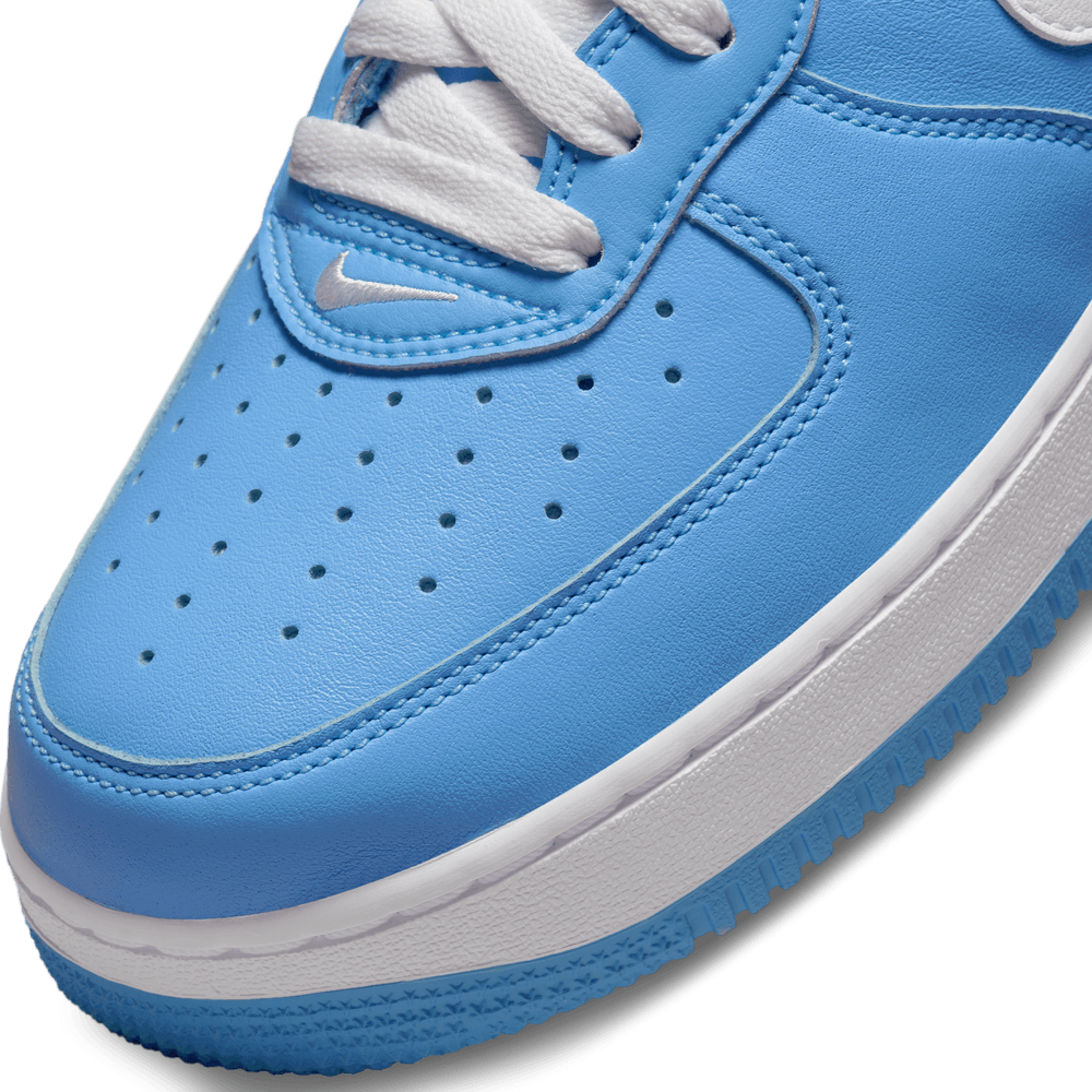 NIKE AIR FORCE 1 LOW RETRO
