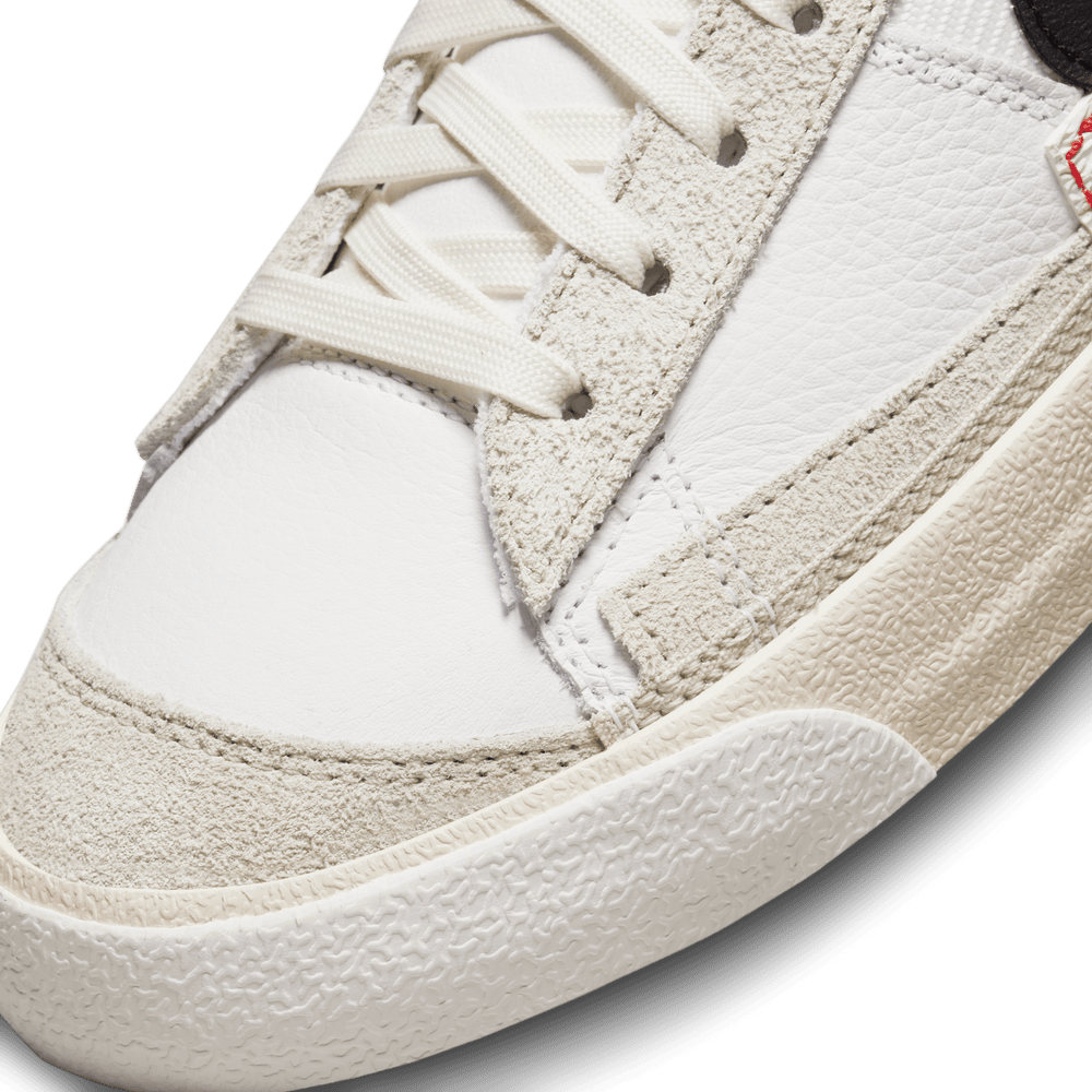 NIKE BLAZER MID PRO CLUB