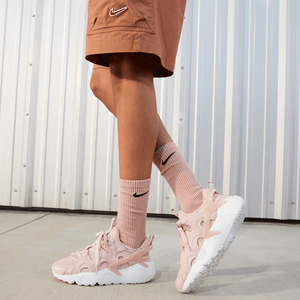 W NIKE AIR HUARACHE CRAFT