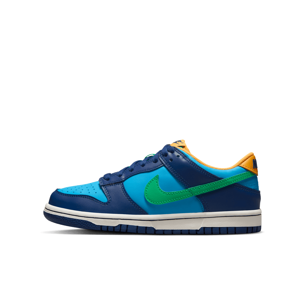 NIKE DUNK LOW(GS)