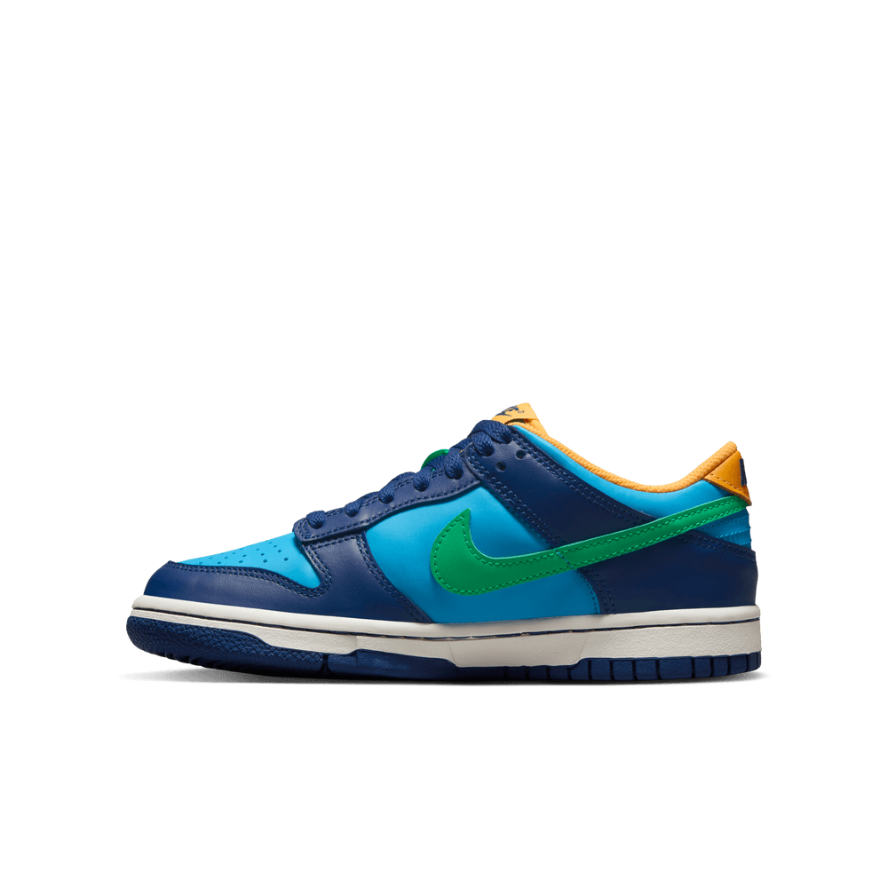 NIKE DUNK LOW(GS)