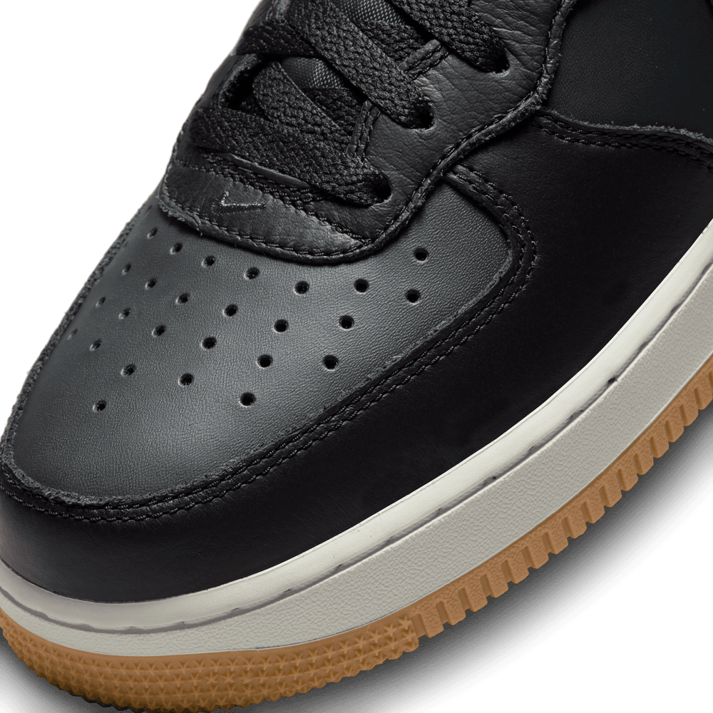 NIKE AIR FORCE 1 MID '07 LX