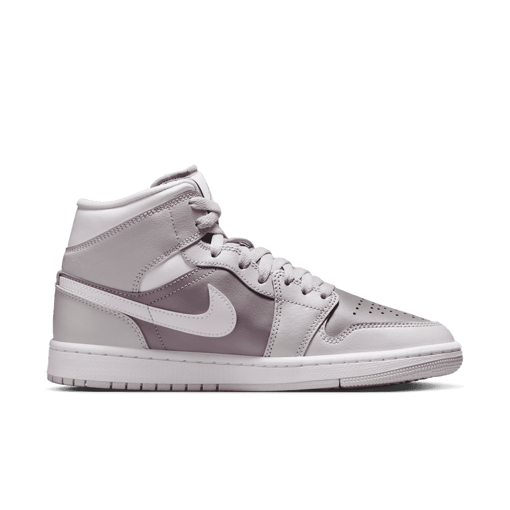 NIKE WMNS AIR JORDAN 1 MID