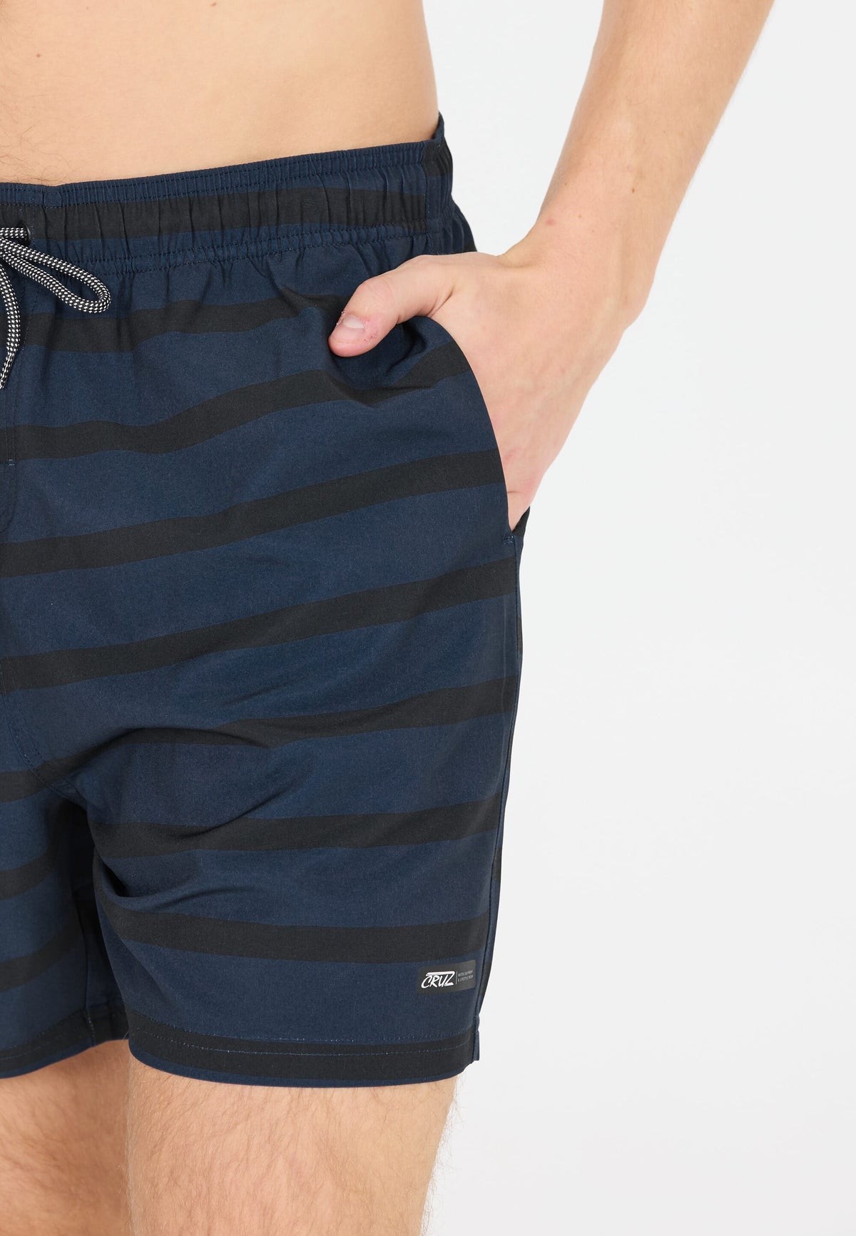 CRUZ Danyel M Mid Thigh Boardshorts