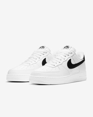 NIKE AIR FORCE 1 '07 AN21