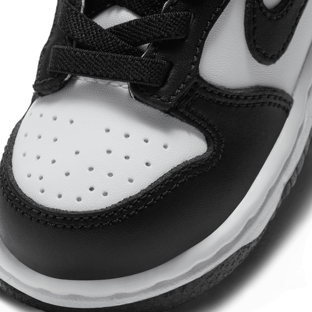 NIKE DUNK LOW BTE