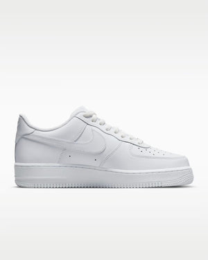 NIKE AIR FORCE 1 '07 LE
