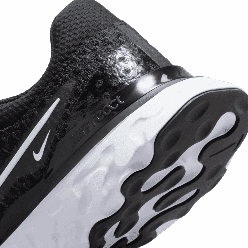 W NIKE REACT INFINITY RUN FK 3