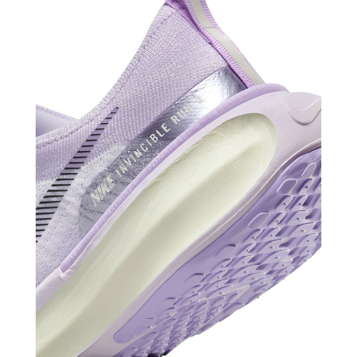 NIKE WMNS ZOOMX INVINCIBLE RUN FK