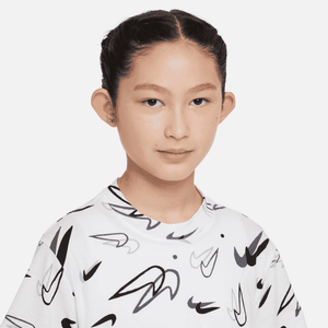 NIKE G NK NSW TEE BOXY SWOOSHFETTI