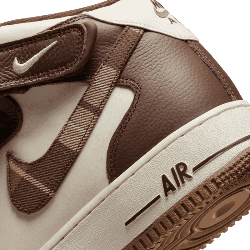 NIKE AIR FORCE 1 MID '07 LX