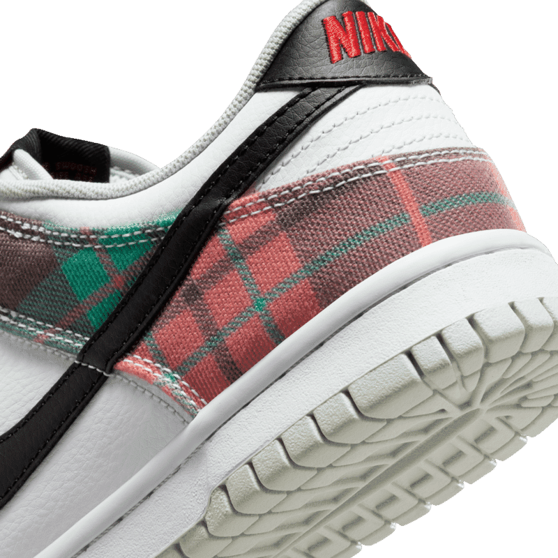 NIKE DUNK LOW SE 1 (GS)