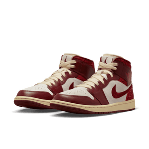 NIKE WMNS AIR JORDAN 1 MID SE