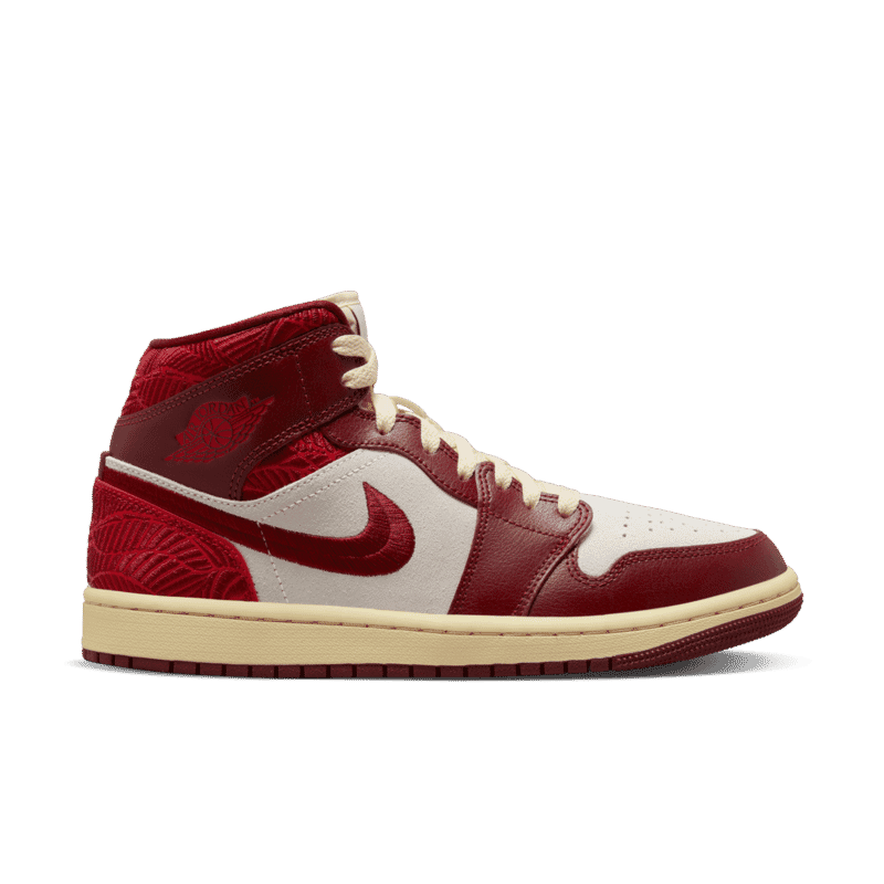 NIKE WMNS AIR JORDAN 1 MID SE