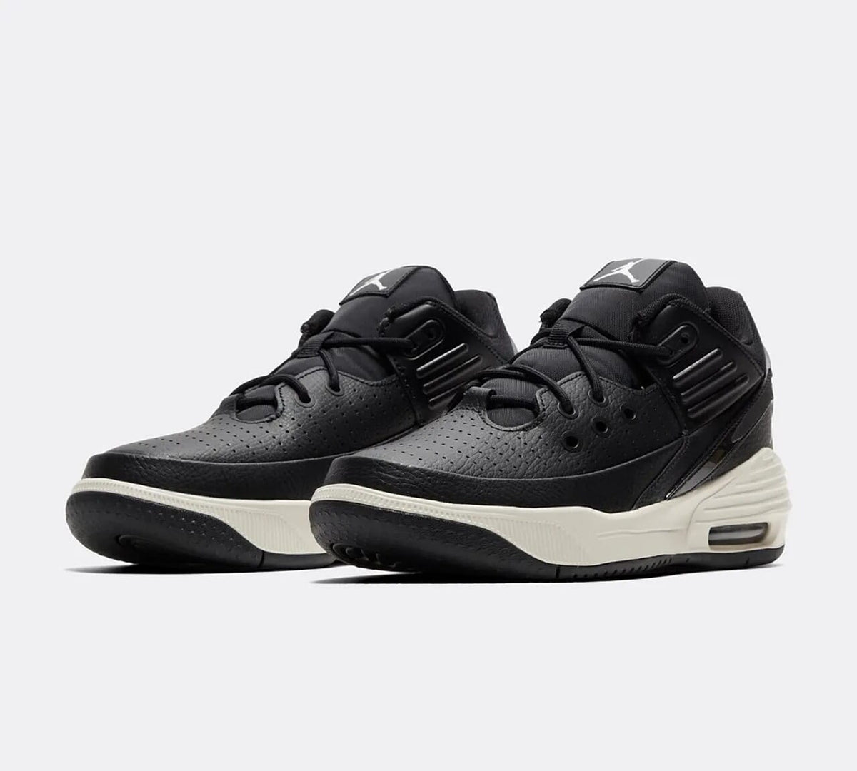 JORDAN MAX AURA 5 BG