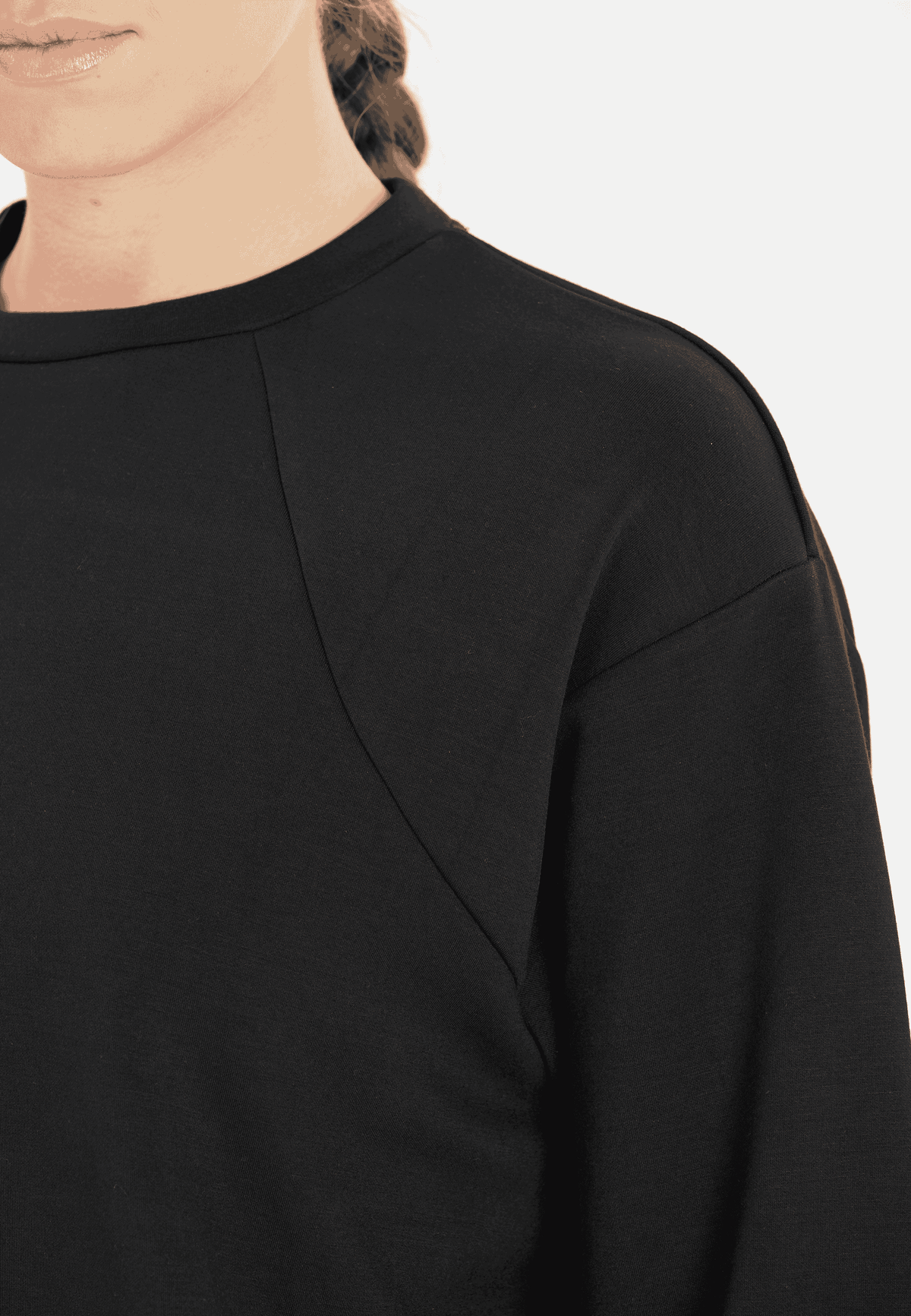 ENDURANCE JADE W CREW NECK