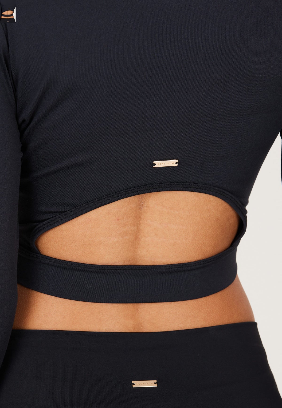 ATHLECIA MARIANNE W CROPPED L/S TEE